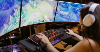 The Rise of Women in Esports